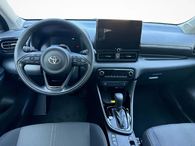 Toyota Yaris 1.5 VVT-i HSD Trend