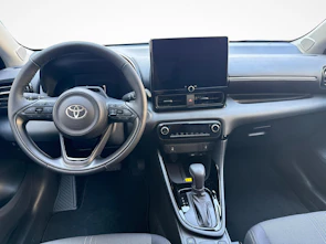Fahrzeugbild TOYOTA Yaris 1.5 VVT-i HSD Trend
