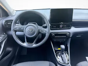 Toyota Yaris 1.5 VVT-i HSD Trend