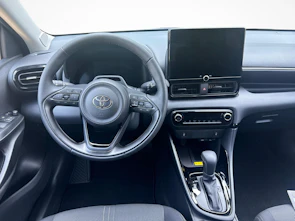 Fahrzeugbild TOYOTA Yaris 1.5 VVT-i HSD Trend