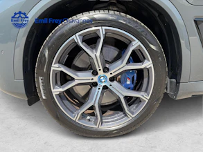 https://vehicle.imgix.net/4353162/25fcc57a-7f33-446d-882f-cd771d56e9bb.jpg