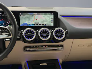 Mercedes-Benz GLA 250 Progressive 4matic