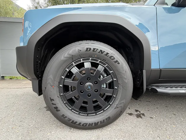 Toyota Land Cruiser 2.8 D 48V 230 Rebel