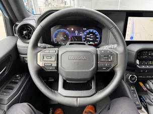 Toyota Land Cruiser 2.8 D 48V 230 Rebel