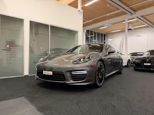 Porsche Panamera 4.8 V8 GTS PDK