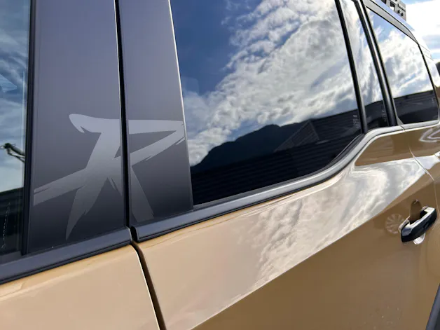 Toyota Land Cruiser 2.8 D 48V 230 Rebel
