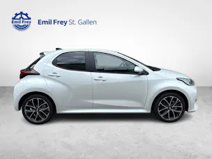 Toyota Yaris 1.5 VVT-i HSD Trend