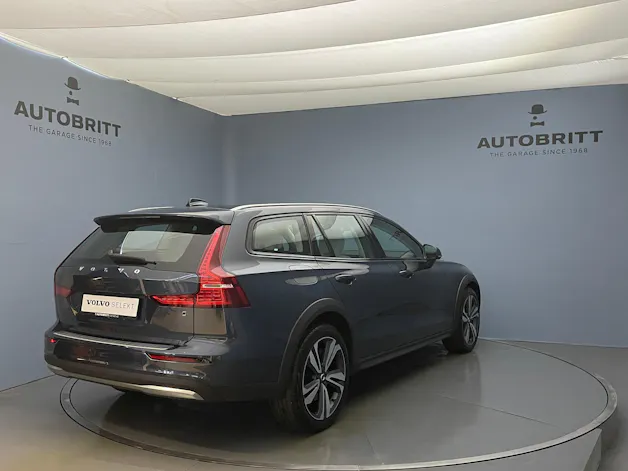 Volvo V60 Cross Country 2.0 B5 Ultimate AWD