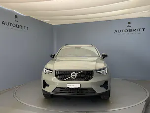 Volvo XC40 2.0 B3 MH Plus Dark
