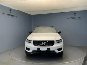 Volvo XC40 2.0 B4 MH R-Design AWD