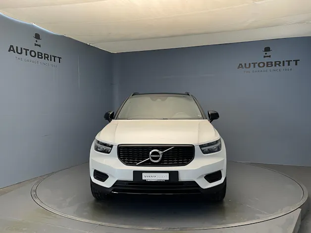 Volvo XC40 2.0 B4 MH R-Design AWD