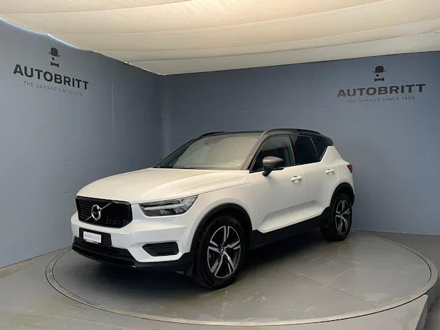 Volvo XC40 2.0 B4 MH R-Design AWD