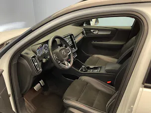 Volvo XC40 2.0 B4 MH R-Design AWD