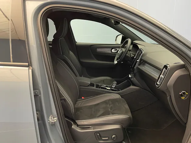 Volvo XC40 2.0 B4 MH R-Design AWD