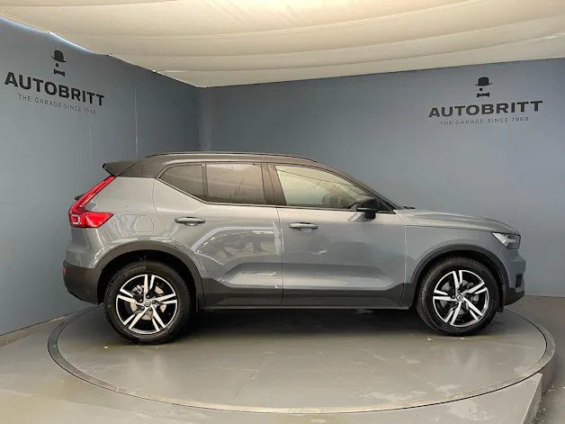 Volvo XC40 2.0 B4 MH R-Design AWD