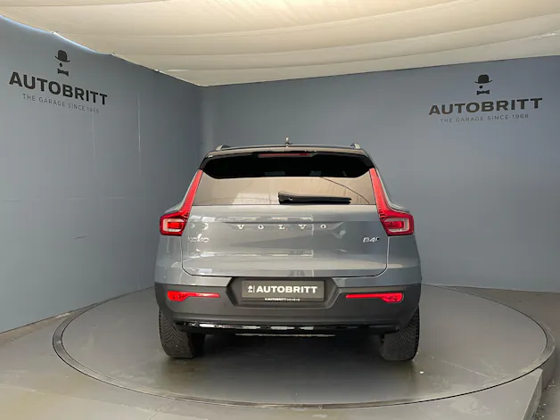 Volvo XC40 2.0 B4 MH R-Design AWD