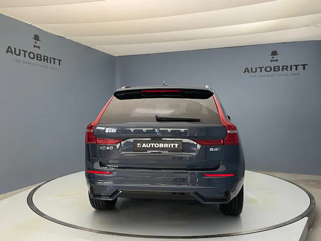 Volvo XC60 2.0 B4 MH Ultimate Dark AWD