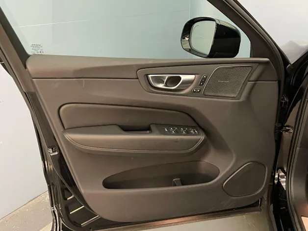 Volvo XC60 2.0 T6 TE Ultimate Dark eAWD