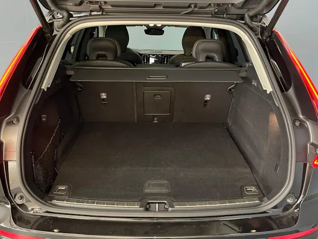 Volvo XC60 2.0 T6 TE Ultimate Dark eAWD