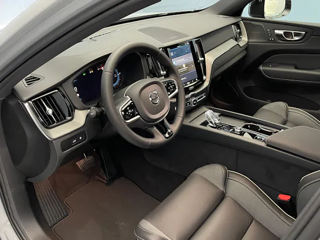 Volvo XC60 2.0 T6 TE Ultra Dark eAWD