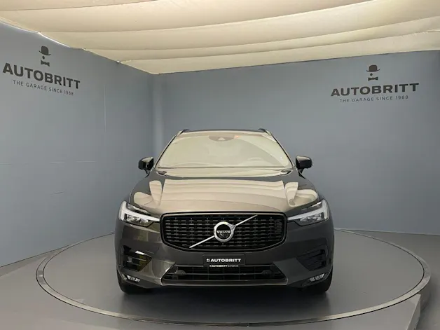 Volvo XC60 2.0 B5 MH R-Design