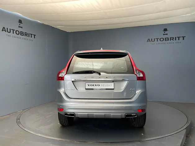 Volvo XC60 2.4 D4 Summum AWD S/S