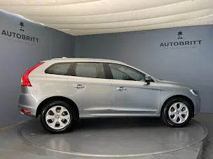 Volvo XC60 2.4 D4 Summum AWD S/S