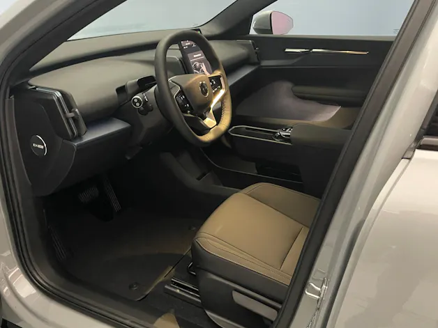 Volvo EX30 E40 Core