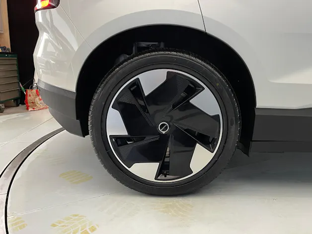 Volvo EX30 E60 Plus