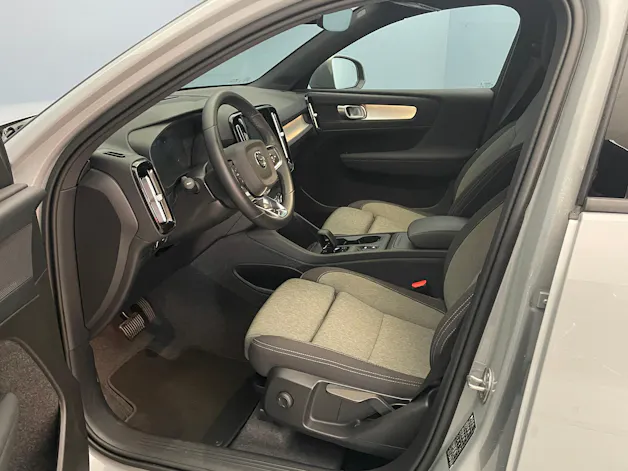 Volvo XC40 1.5 T2 XCITE