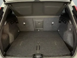 Volvo XC40 2.0 B3 MH Plus Dark