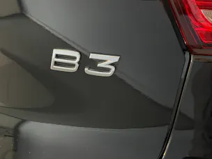 Volvo XC40 2.0 B3 MH Plus Dark