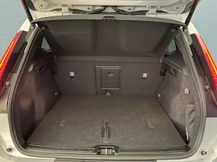 Volvo XC40 2.0 B3 MH Plus Dark