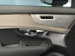 Volvo XC90 2.0 T8 TE Ultra Dark eAWD