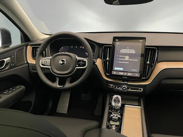 Volvo XC60 2.0 T6 TE Ultra Bright eAWD
