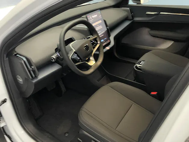 Volvo EX30 E60 Core Core