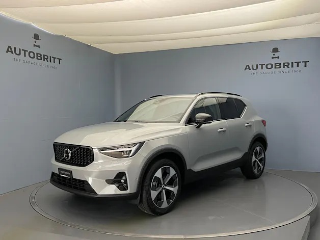 Volvo XC40 2.0 B4 MH Ultra Dark