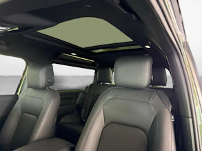 https://vehicle.imgix.net/4353312/9e1601f8-9c26-4d08-939a-917c8176f4d1.jpg