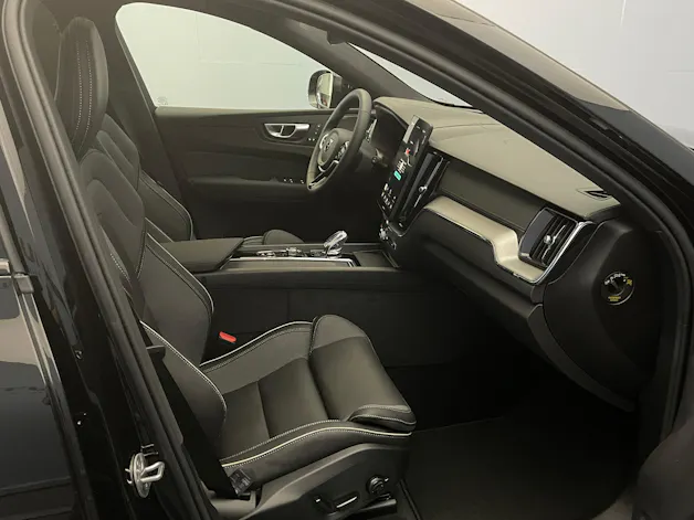 Volvo XC60 2.0 T6 TE Black Edition eAWD