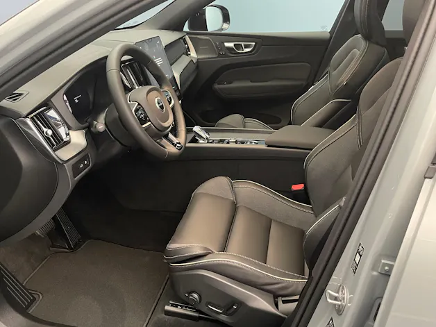 Volvo XC60 2.0 T6 TE Black Edition eAWD