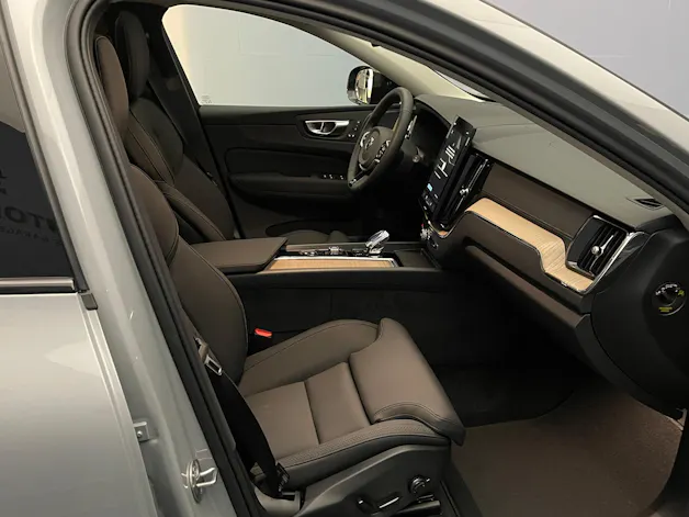 Volvo XC60 2.0 T6 TE Ultra Dark eAWD
