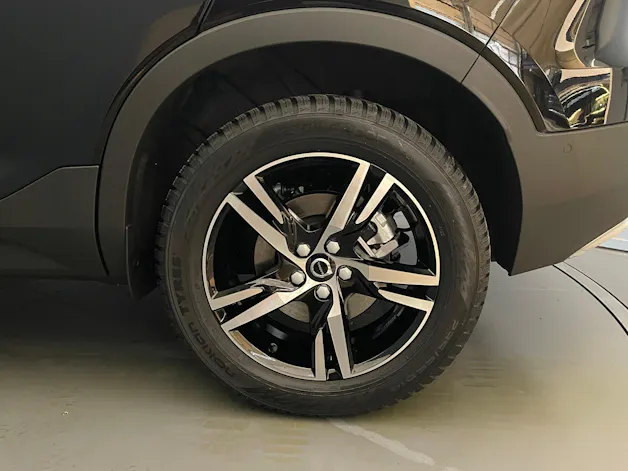 Volvo XC40 2.0 B3 MH Core
