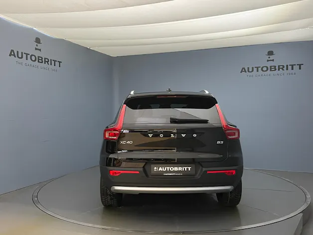Volvo XC40 2.0 B3 MH Core
