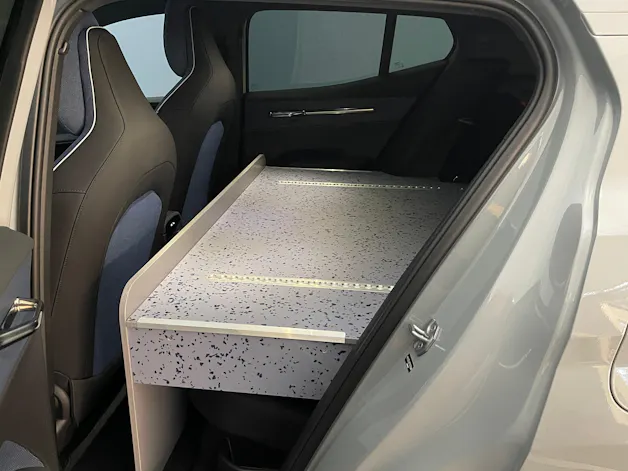 Volvo EX30 E60 Core WORKER