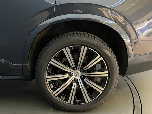 Volvo XC90 2.0 T8 Black Edition Ultra 7P.  AWD