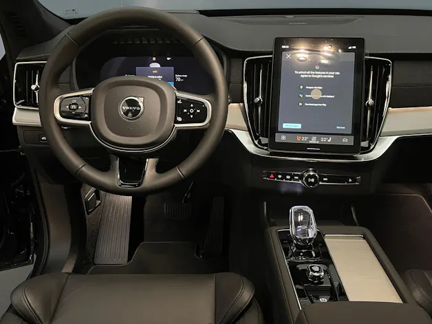 Volvo XC90 2.0 T8 Black Edition Ultra 7P.  AWD