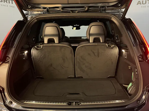 Volvo XC90 2.0 T8 Black Edition Ultra 7P. AWD