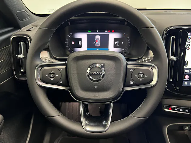 Volvo XC40 2.0 B4 MH Black Edition