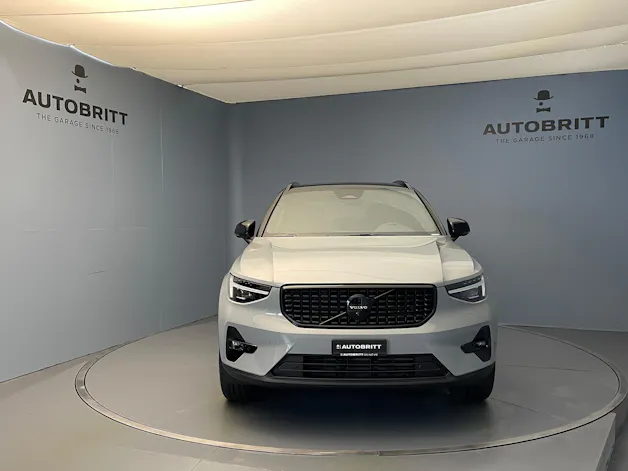 Volvo XC40 2.0 B4 MH Black Edition