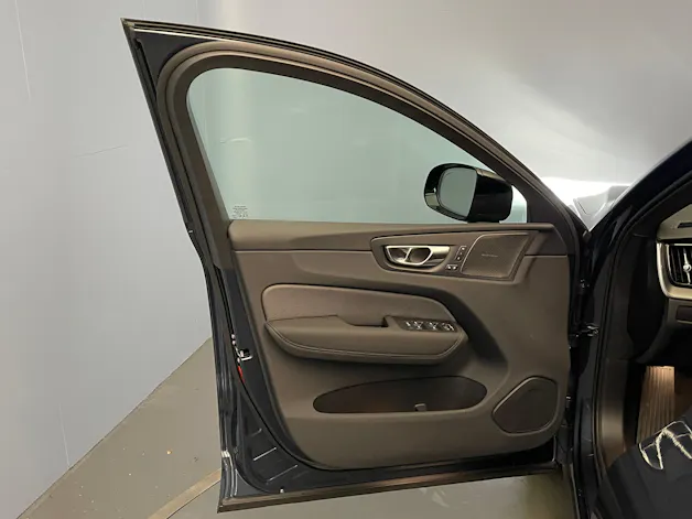 Volvo XC60 2.0 T6 TE Black Edition eAWD